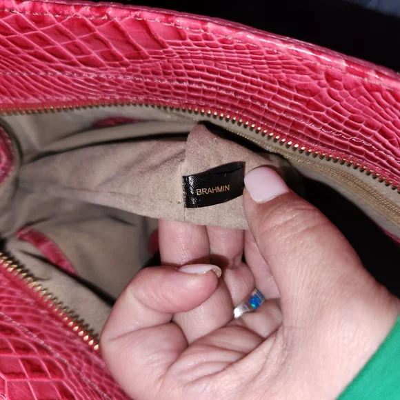 Nwot hot pink Brahmin leather purse - Picture 4 of 4